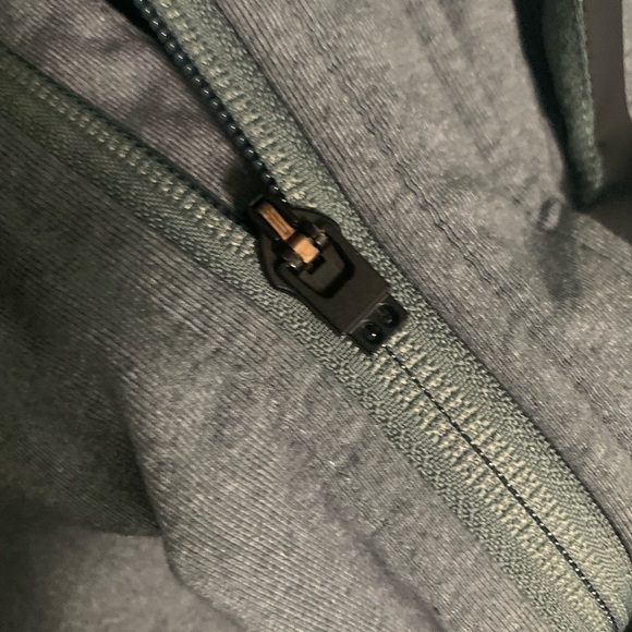 Lululemon “Kung Fu II” Track Jacket - Picture 4 of 6